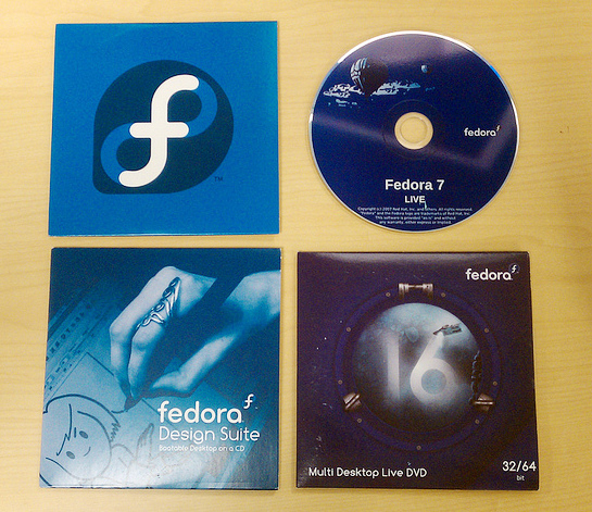 File:Fedora-purple.jpg