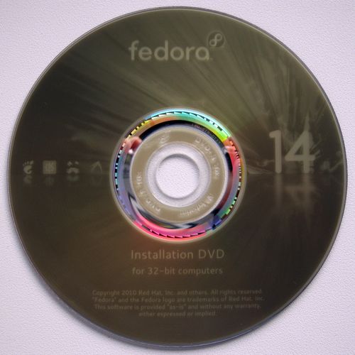 File:Fedora-14-lightscribe-dark-preview.jpg