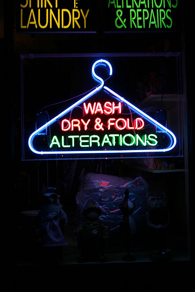 File:Artwork-gallery-photos-neon-laundromat1.jpg